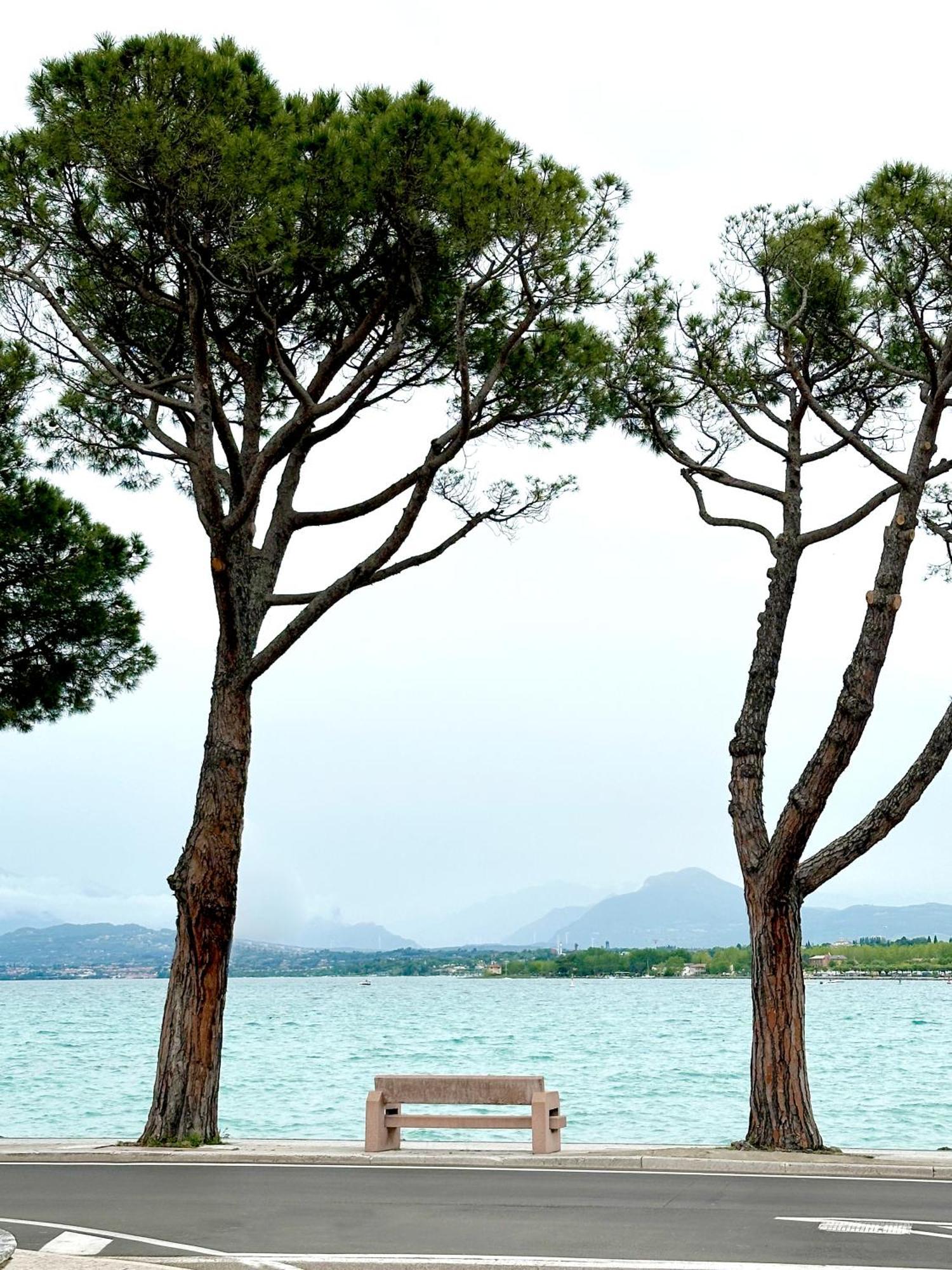 70 * Peschiera del Garda