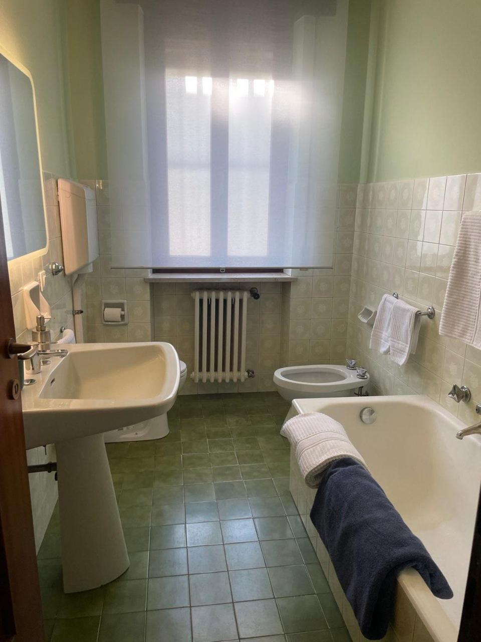 70 Villa Peschiera del Garda