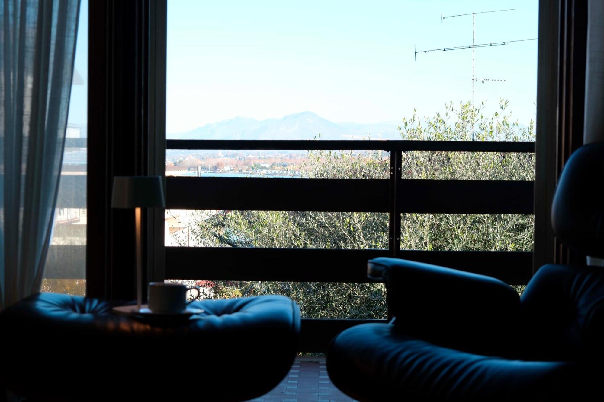 70 Villa Peschiera del Garda