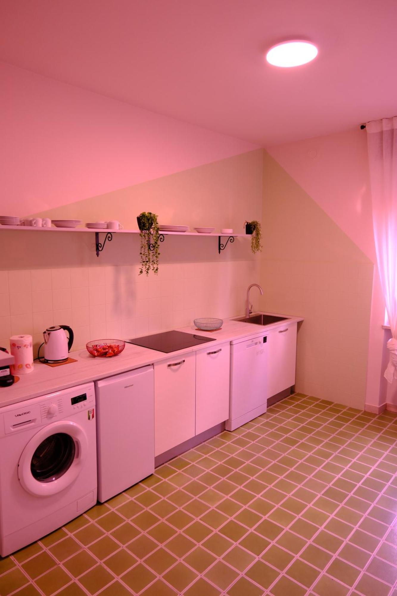 Villa 70 *
