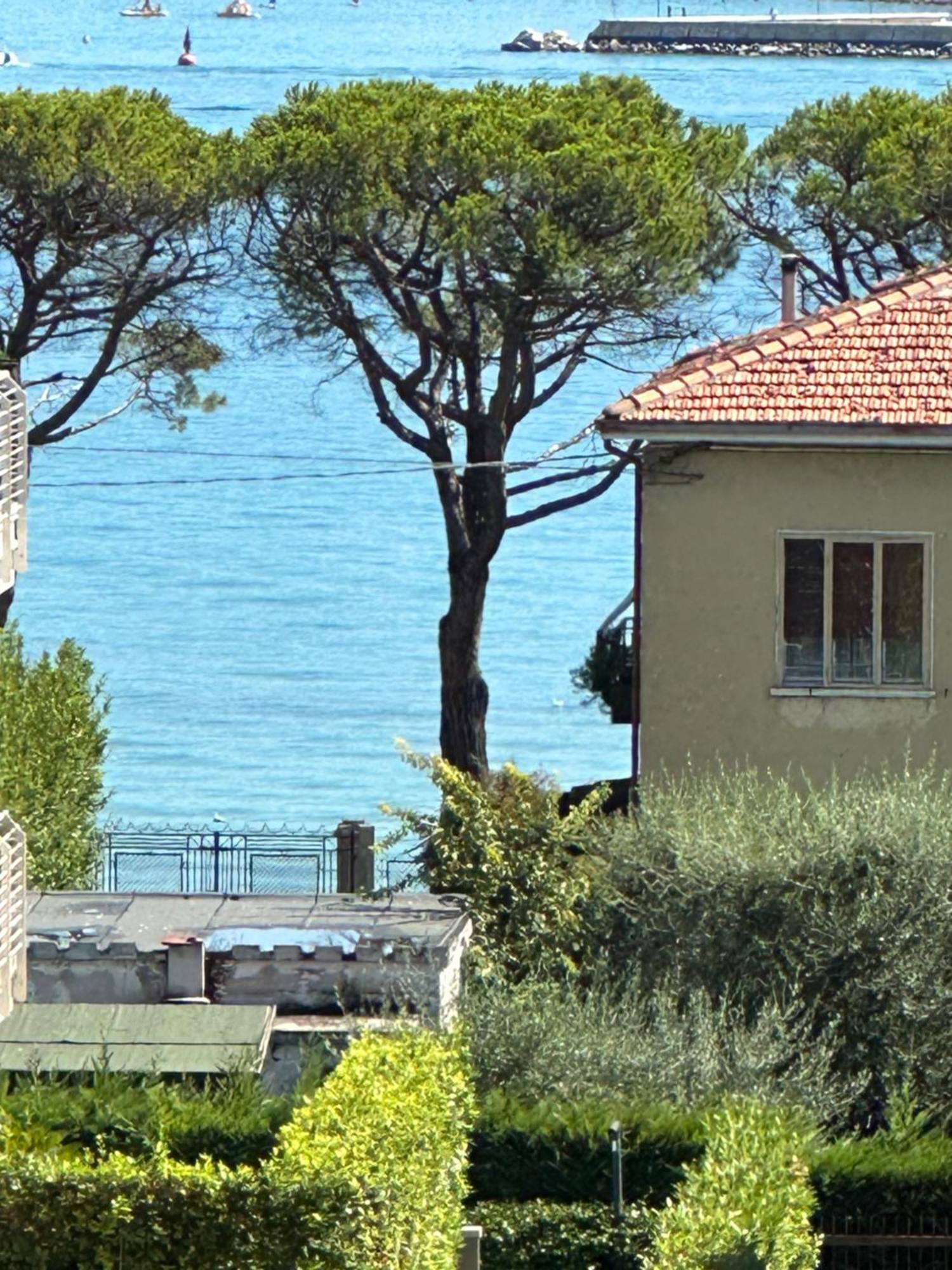 70 Villa Peschiera del Garda